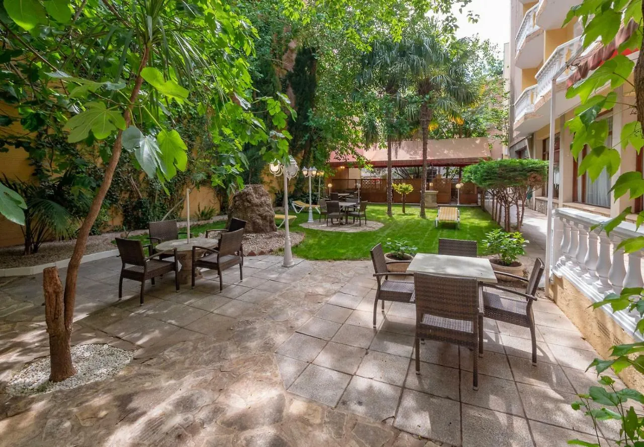 Hostal Gallet Roses Guest house